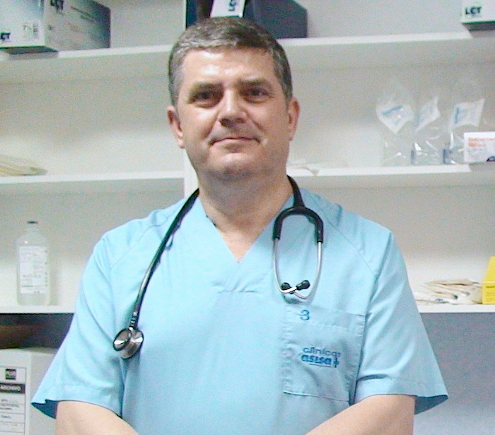 Dr Suárez Crespo
